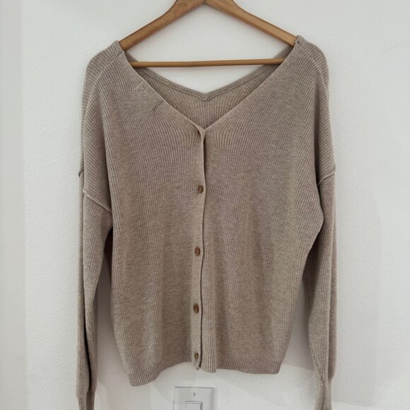 Olive + Oak Taupe Reversible Button Back Sweater – Cozy Knit, Size Small - Picture 3 of 8
